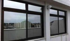 pelicula de ceramica para janelas residenciais