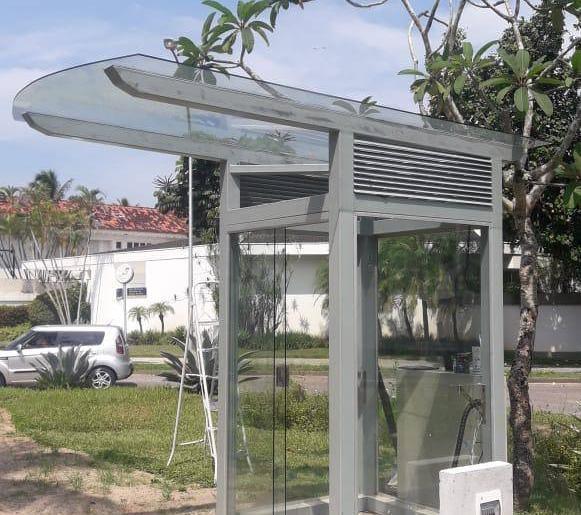 Espantando a luz solar do cair da tarde e do inverno