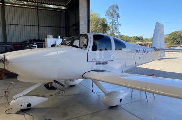 Aplicação de Insulfilm em Avião Monomotor