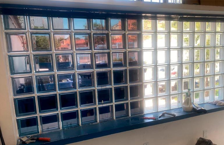 Insulfilm G5 aplicado em tijolo de vidro