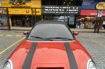 Envelopamento Automotivo em um Mini Cooper  Envelopamento automotivo