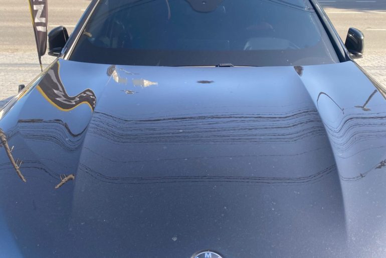 Instalação de Insulfilm Automotivo: uma BMW com proteção solar Instalação de Insulfilm Automotivo