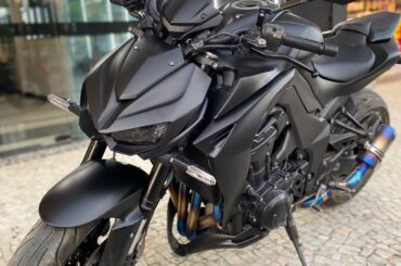 Envelopamento Preto Fosco na Kawasaki Z1000 R Edition