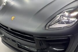 Envelopamento em Porsche Macan: Elegância e Proteção