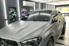 Mercedes-Benz GLE Coupé Ganha Envelopamento Total em Cinza Fosco