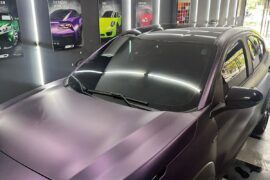 Envelopamento Roxo Fosco com Material SID