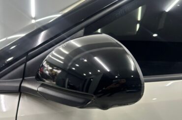 Envelopamento de Retrovisores: Estilo Black Piano