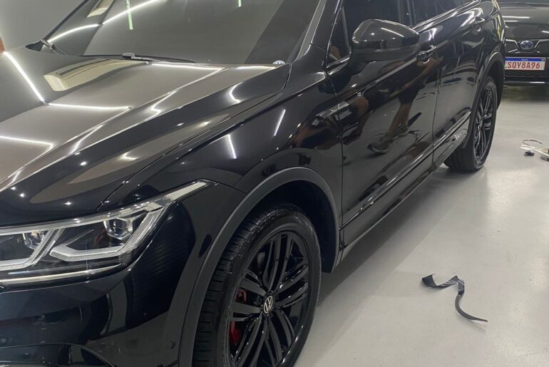 Aplicação de Chrome Delete com Smart Black High Gloss